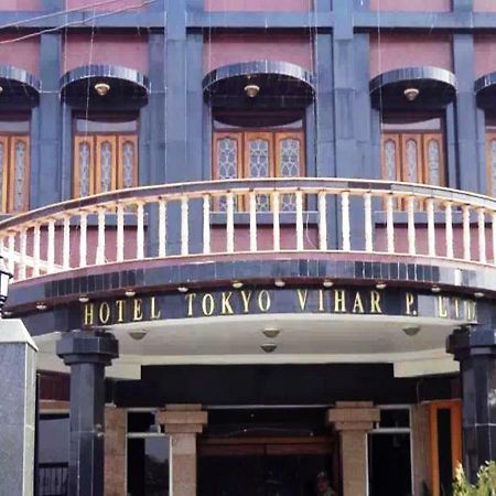 Hotel Tokyo Vihar Bodh Gaya Buitenkant foto