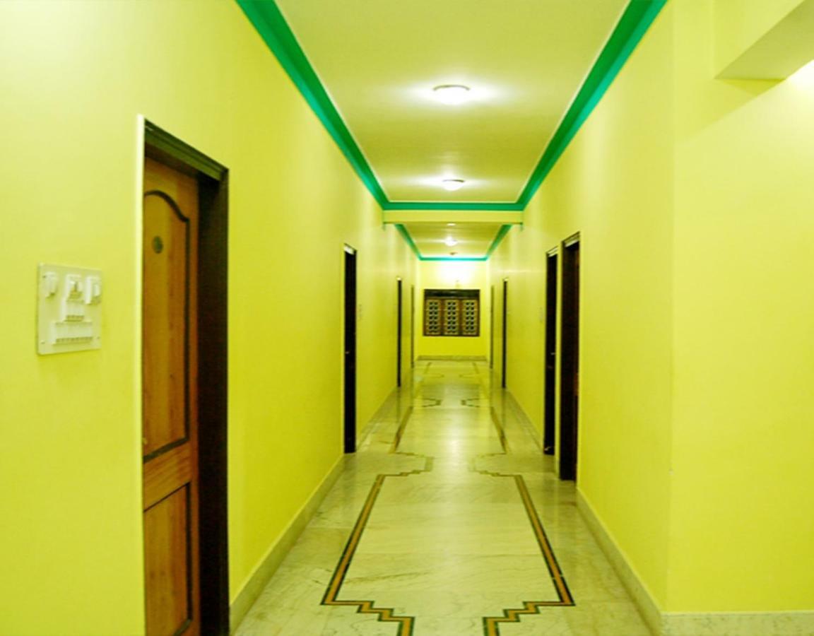 Hotel Tokyo Vihar Bodh Gaya Buitenkant foto